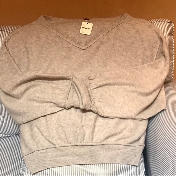Free People Sweaters - Free  People Cashmere Sweater Beige new with tag